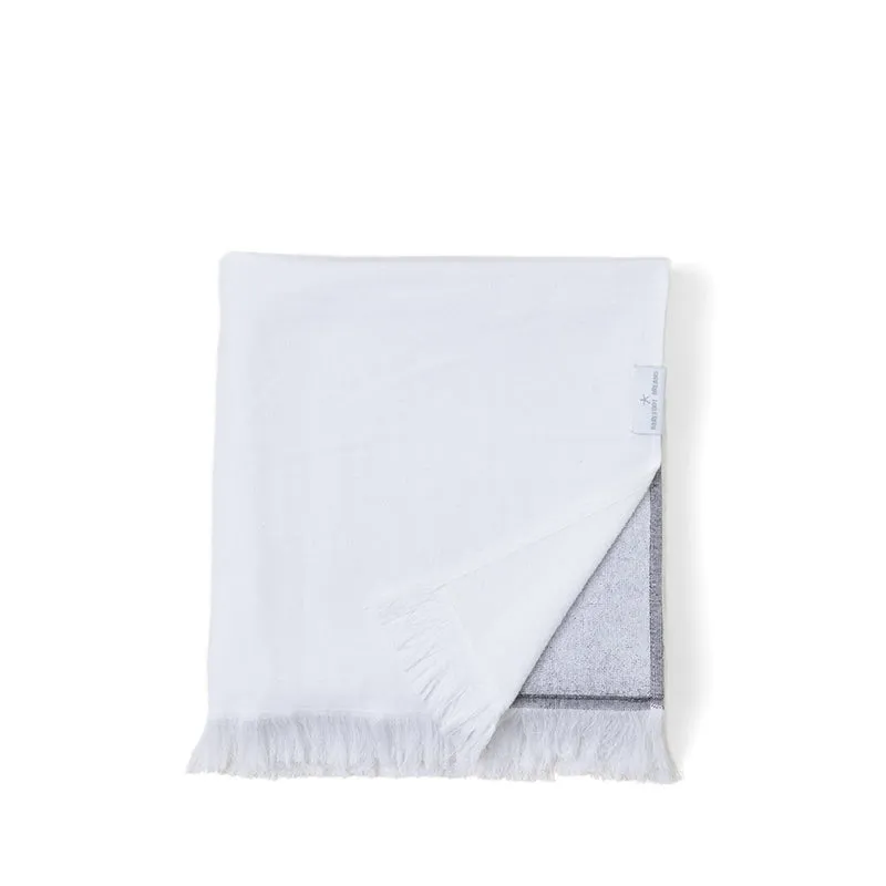 BAREFOOT DREAMS | Color Block Organic Cotton Oversized Towel