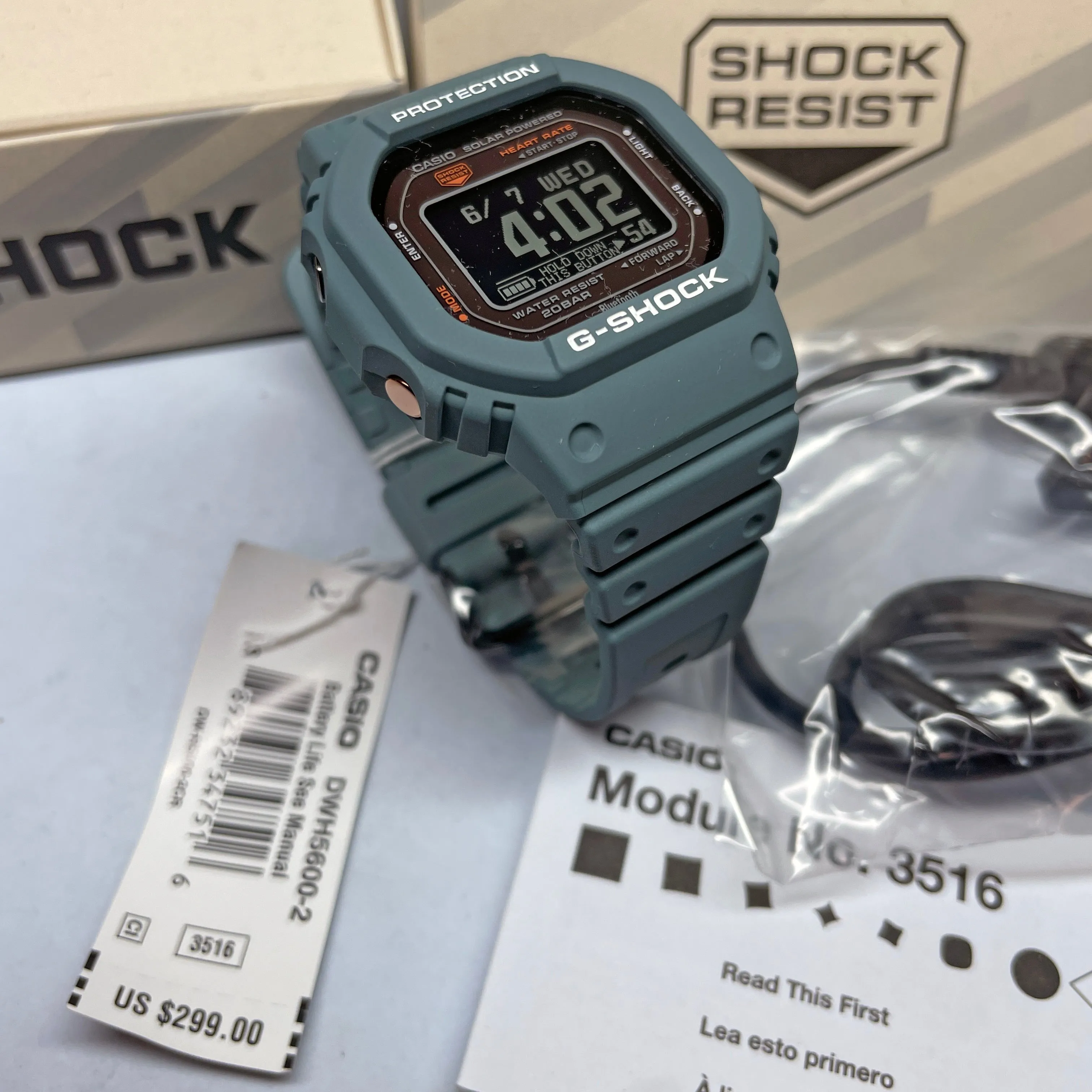 CASIO G-SHOCK DWH5600-2 Teal Move Heart Rate Monitor Solar Activity Watch