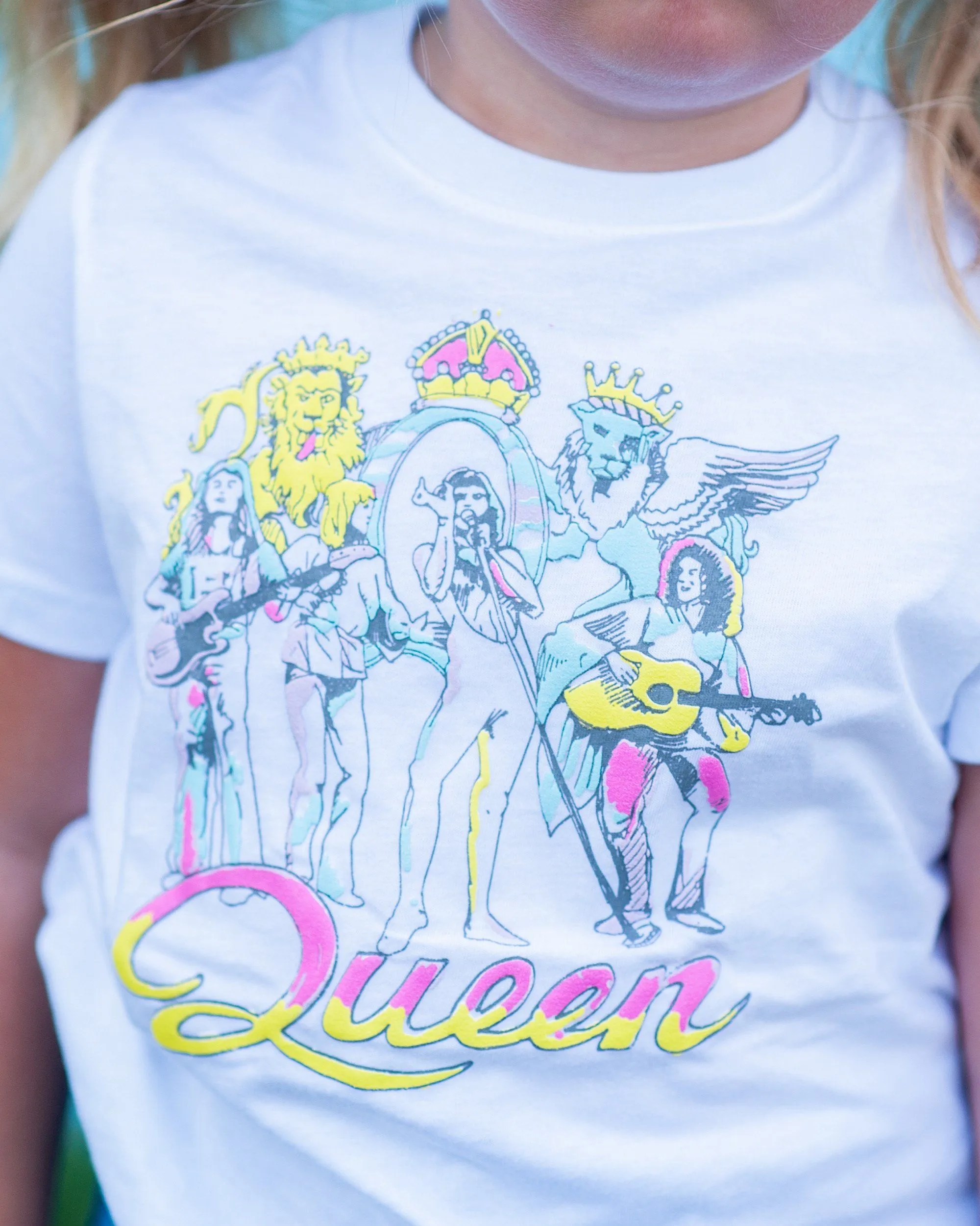 Children's Queen On Stage Puff White Tee