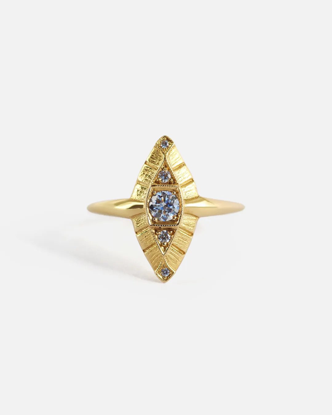 Flapper Ring / White Diamonds