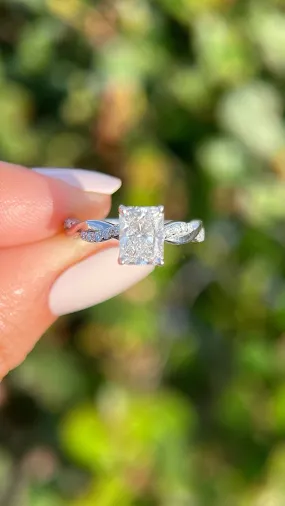 Lexi 1.39ct F-VS1 Radiant Lab Diamond