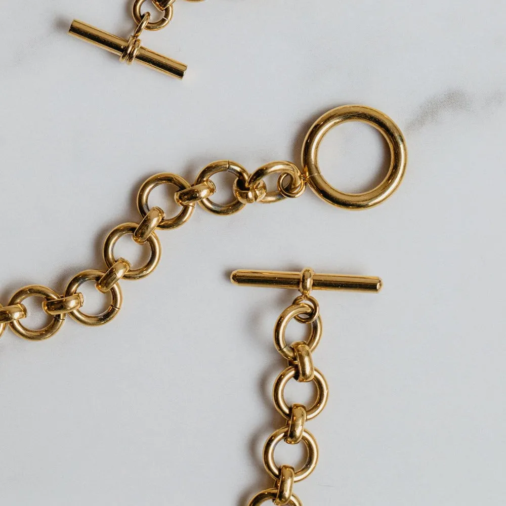 LUXE Round Link T-Bar Necklace