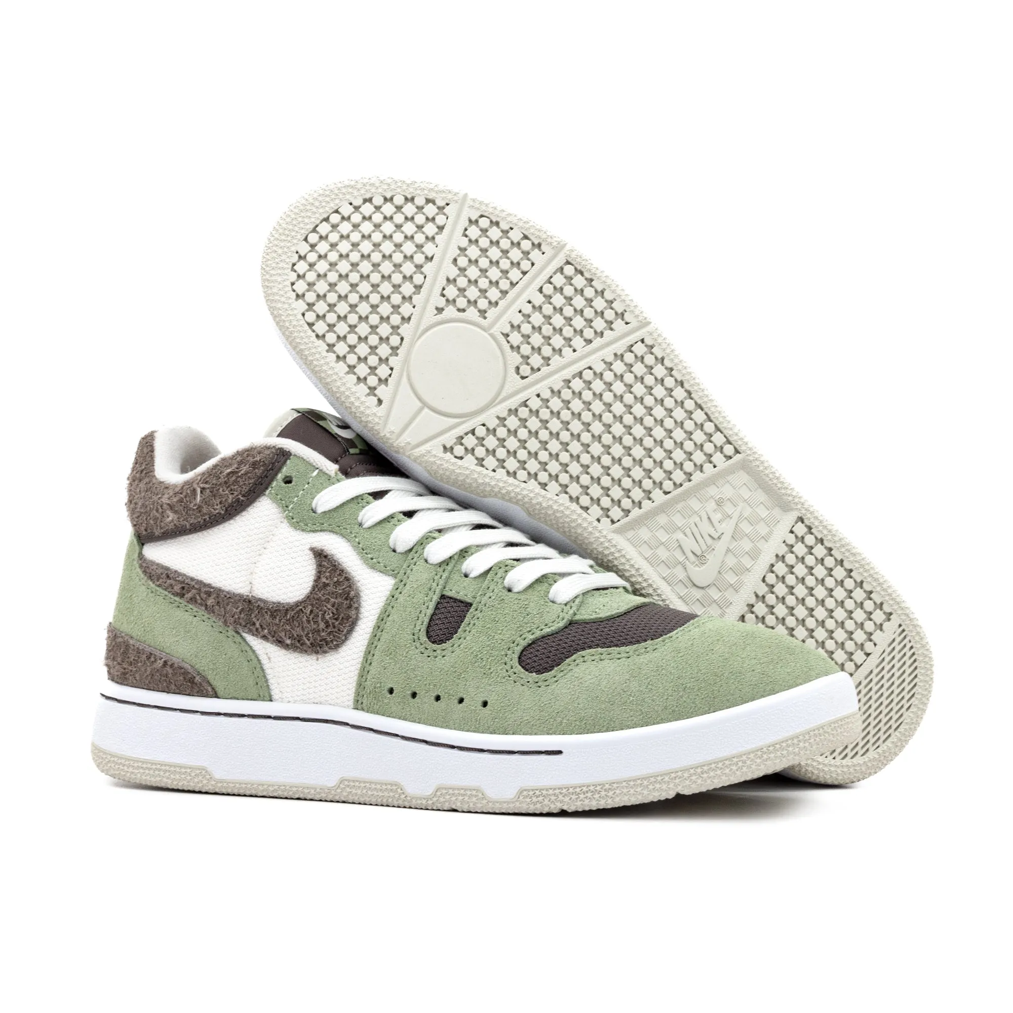 Nike Attack Oil Green FN0648-300