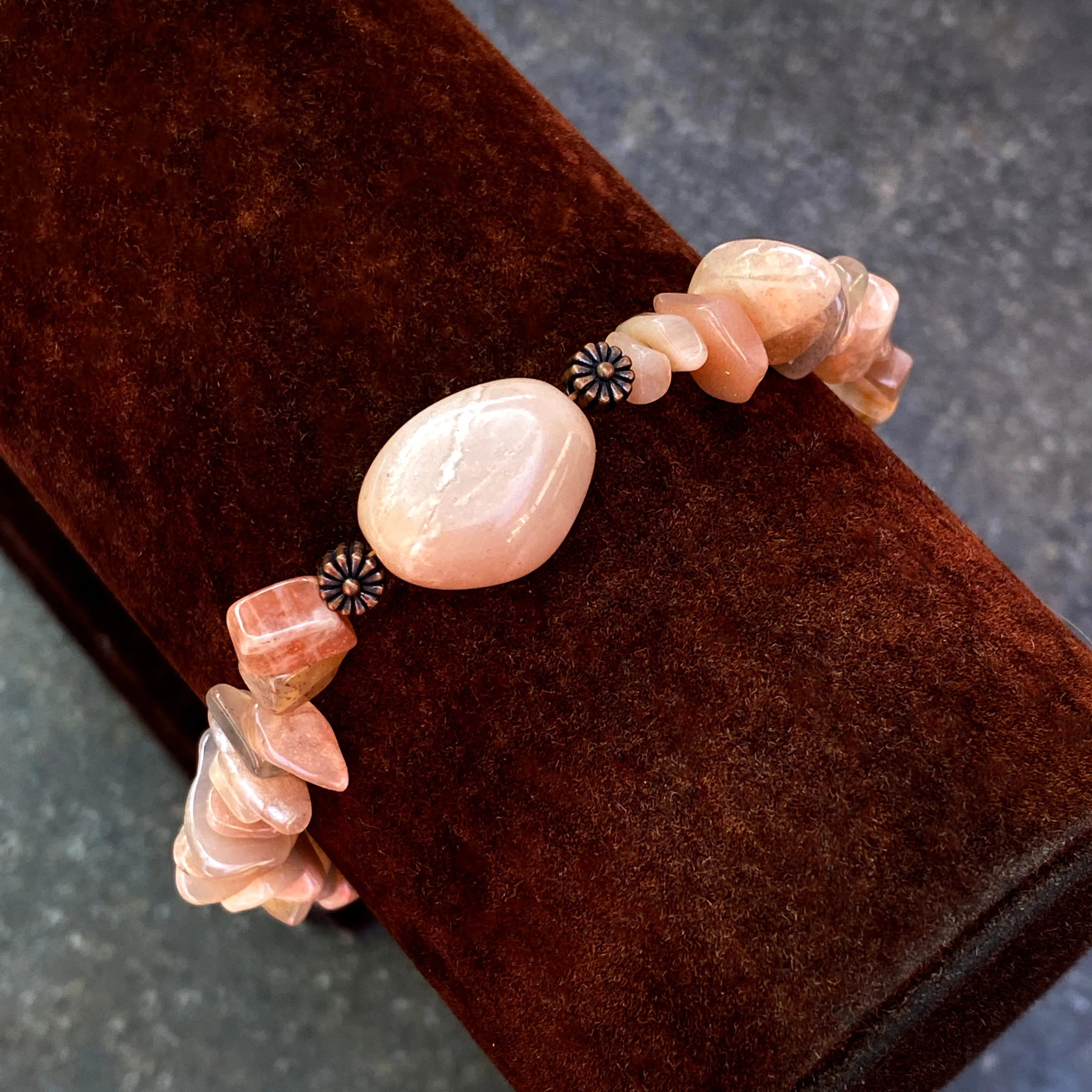 Sunstone gemstones and Copper stretch Bracelet