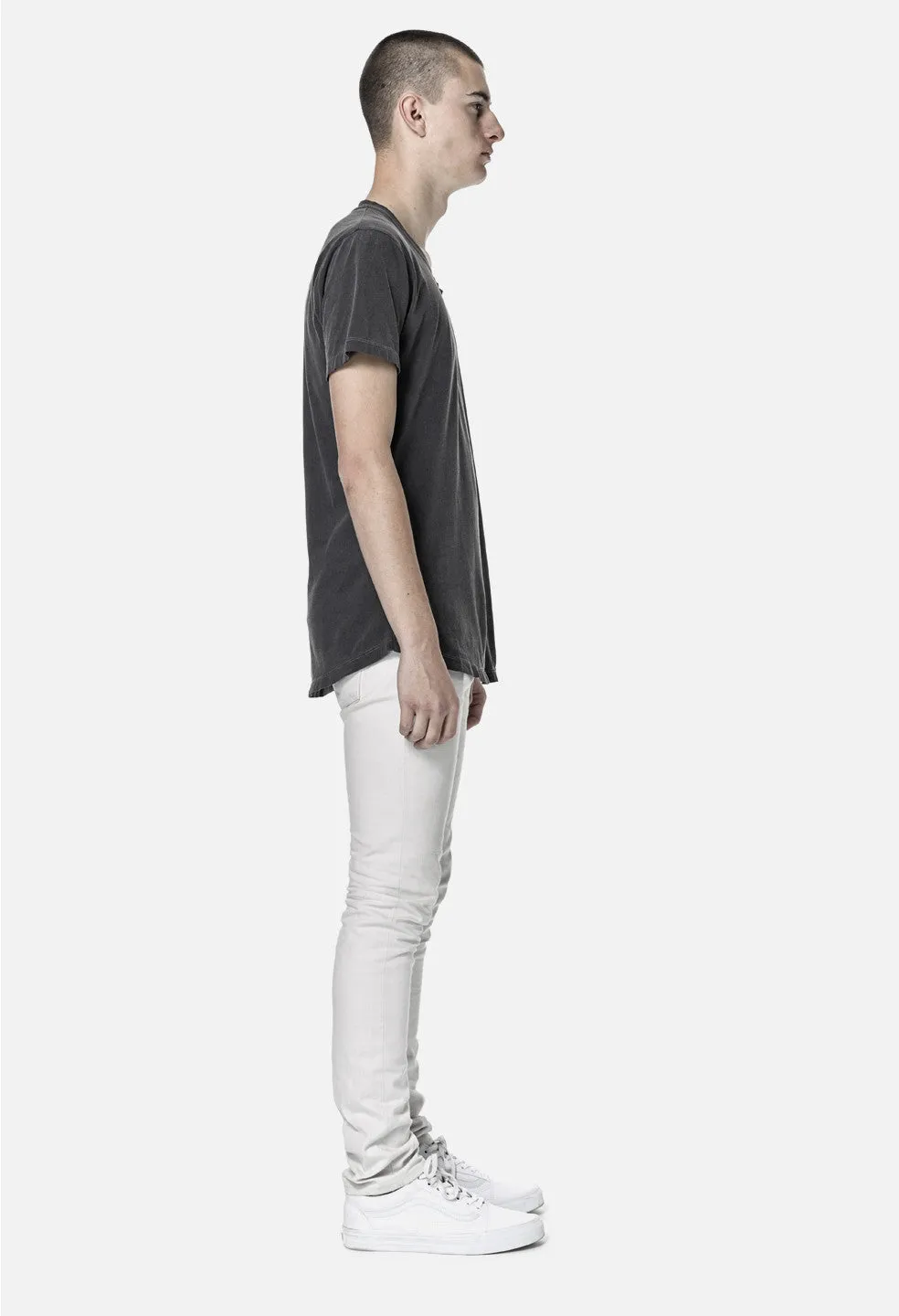 Washed Curve U-Neck / Black