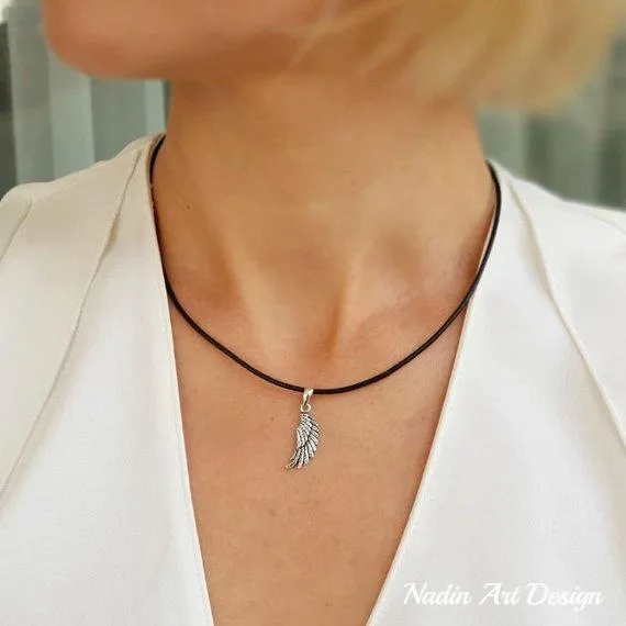 Wings Necklace for her - Chaotic jewelry - Leather Choker